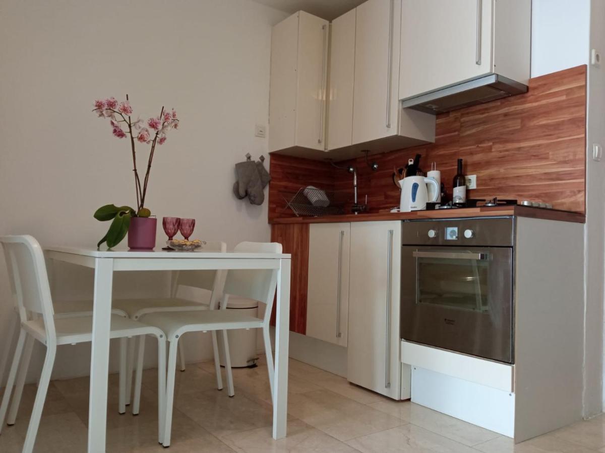 Ratak House Appartement Prizba Buitenkant foto