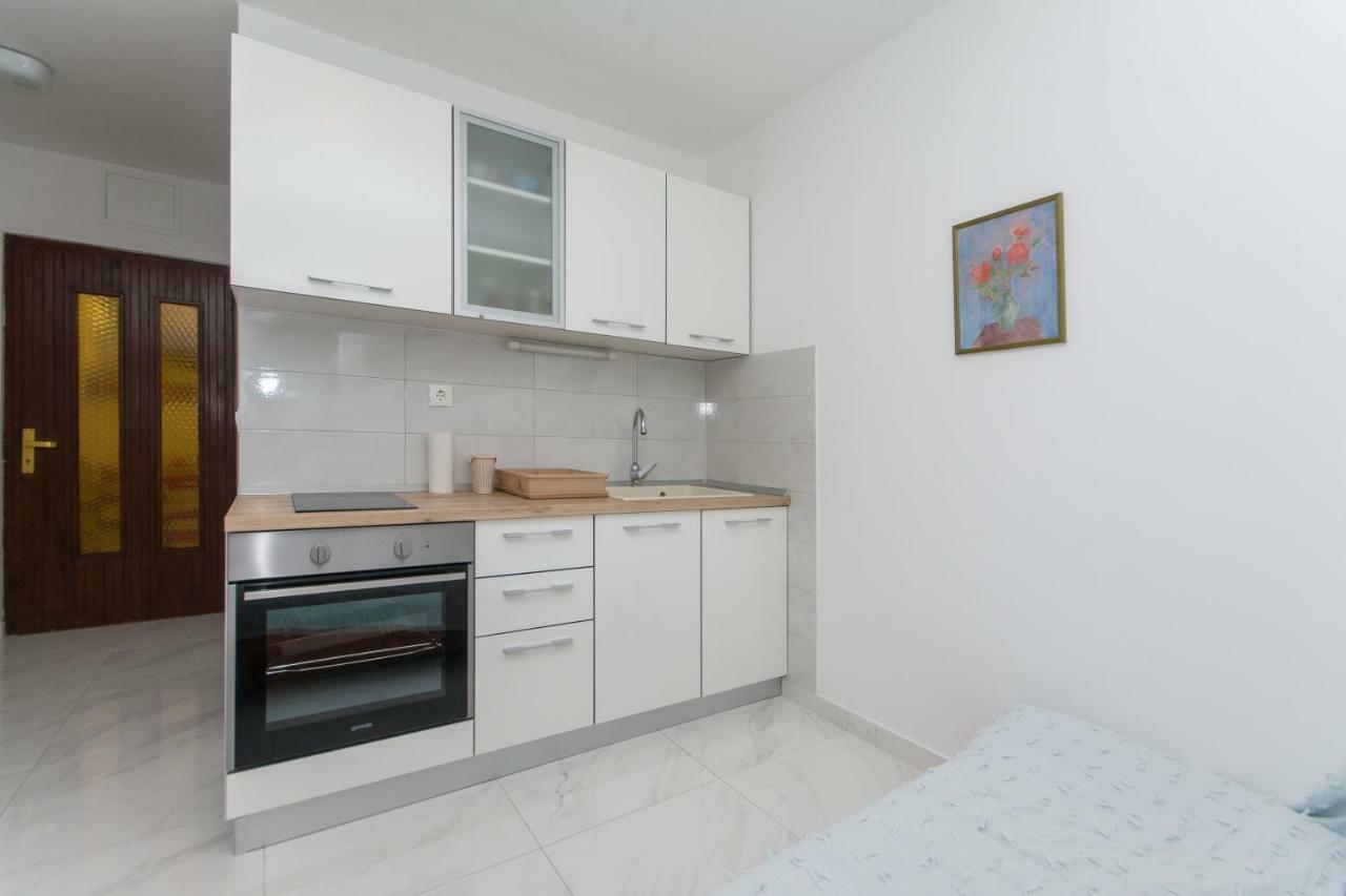 Ratak House Appartement Prizba Buitenkant foto